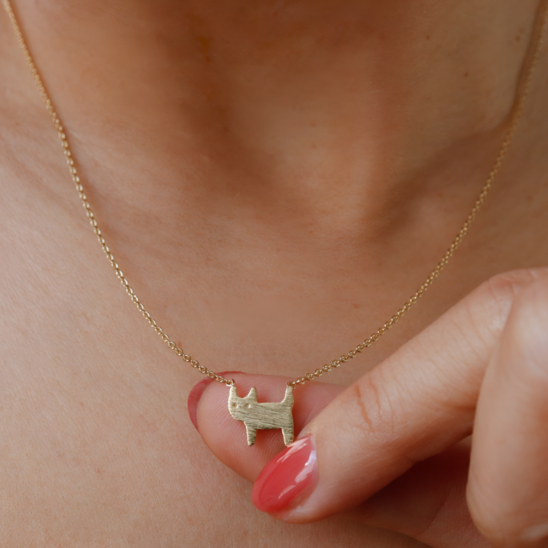 Whiskered Whisper Cat Necklace – A Minimalist Ode to Feline Grace